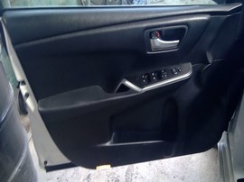 2016 TOYOTA CAMRY WHITE, 070, SE, 2.5L, AT.  Z24924